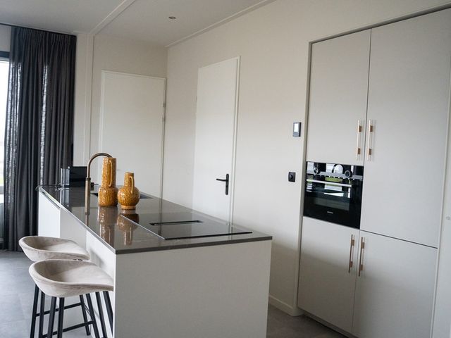 Rijnbandijk 10B, Eck en Wiel