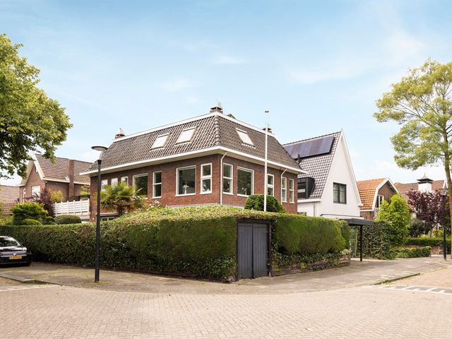 Scheijbeecklaan 32, Beverwijk