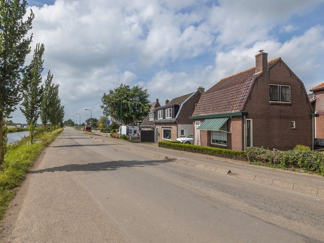 Dorp 9, Polsbroek