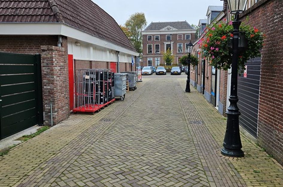 Doelenstraat 1