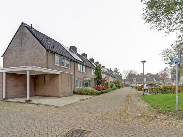 Hopveld 1, Moergestel