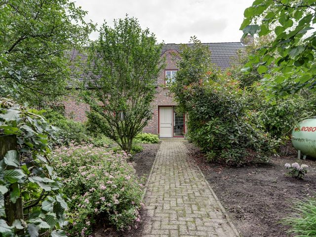 Zandstraat 3, Koningslust