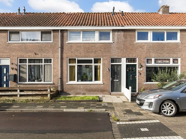 H.W. Mesdagstraat 15, Dordrecht