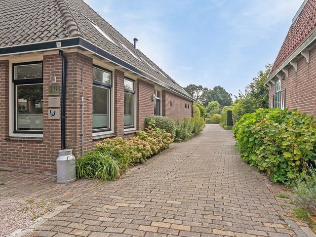 Oostwouder Dorpsstraat 16, Oostwoud