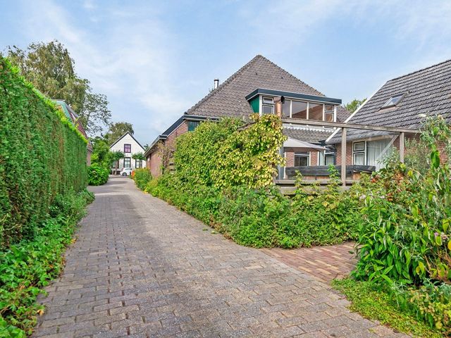 Oostwouder Dorpsstraat 16, Oostwoud