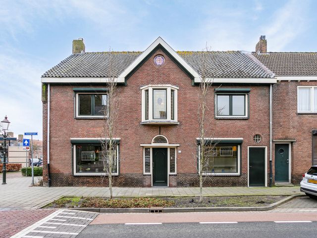 Hoofdstraat 17, Zevenbergschen Hoek