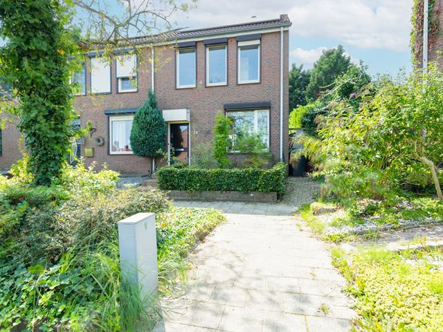 Constantijn Huygensstraat 24, Brunssum