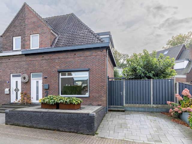 Brunahildestraat 2, Brunssum