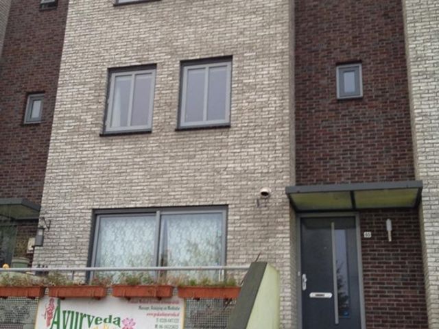 Cannenburch 80, Lelystad
