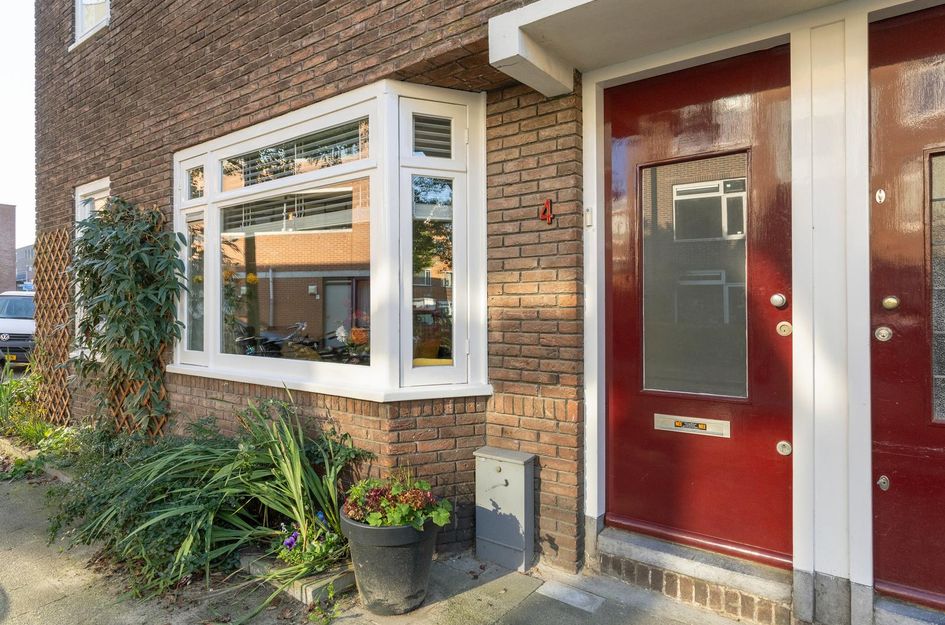 Bakhuizen van den Brinkstraat 4