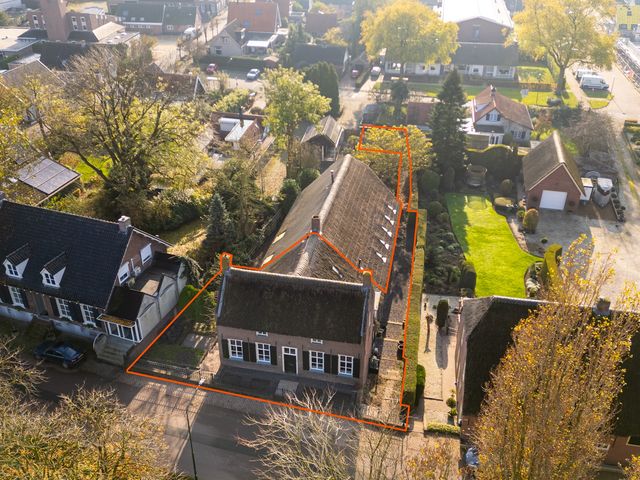 Hoge Maasdijk 8, Andel