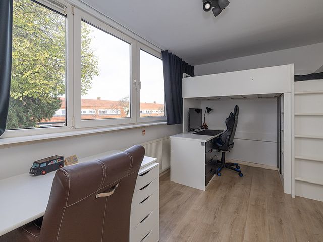 Oosterpad 32, Bussum