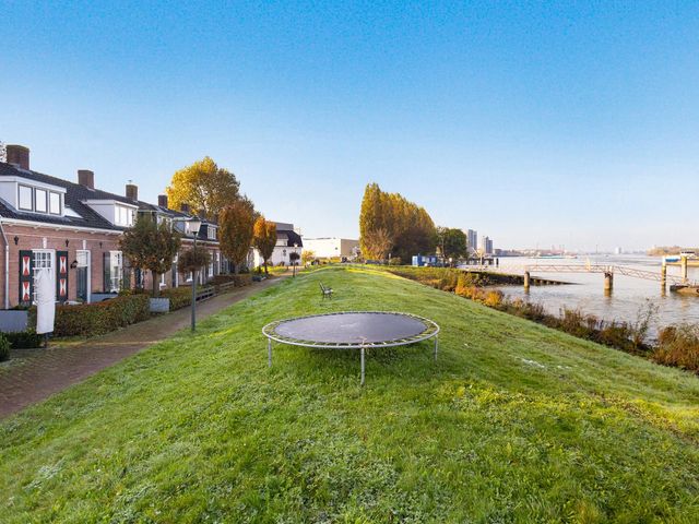 Lekkade 11, Kinderdijk