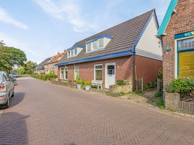 De Krijt 8, Egmond-Binnen