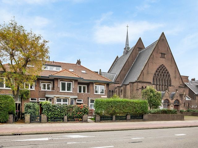 Laan van Nieuw Oosteinde 7, Voorburg