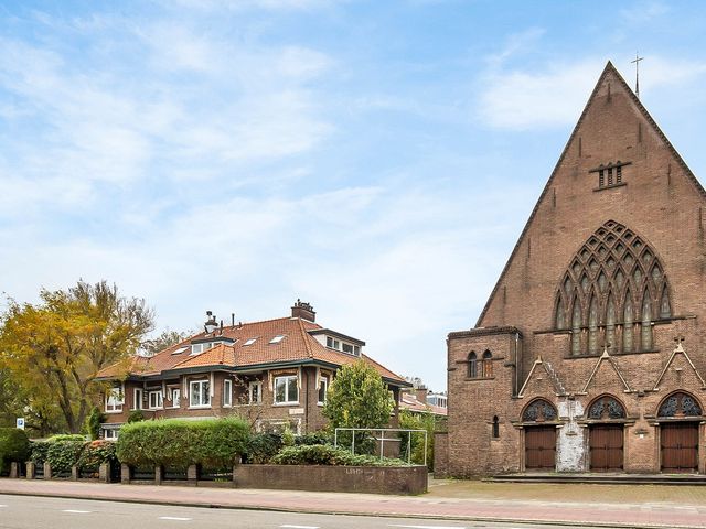 Laan van Nieuw Oosteinde 7, Voorburg