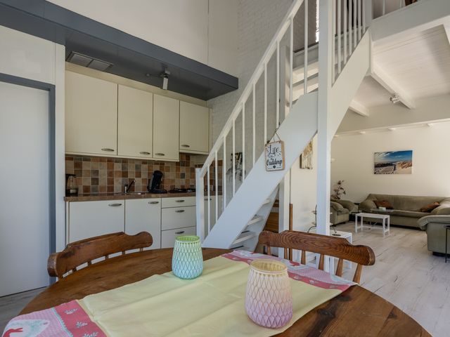 De Toekomst 83, Ouddorp