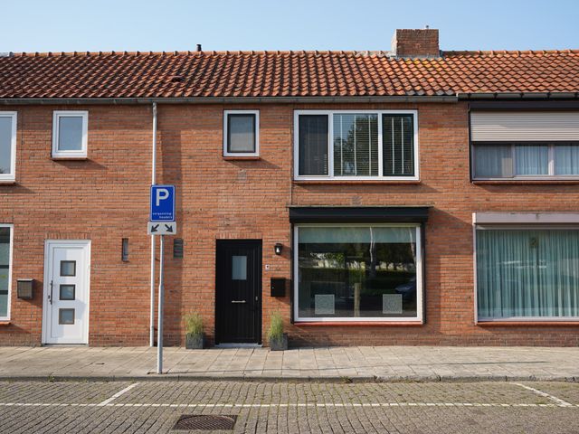 Zilversmidstraat 18, Sluis