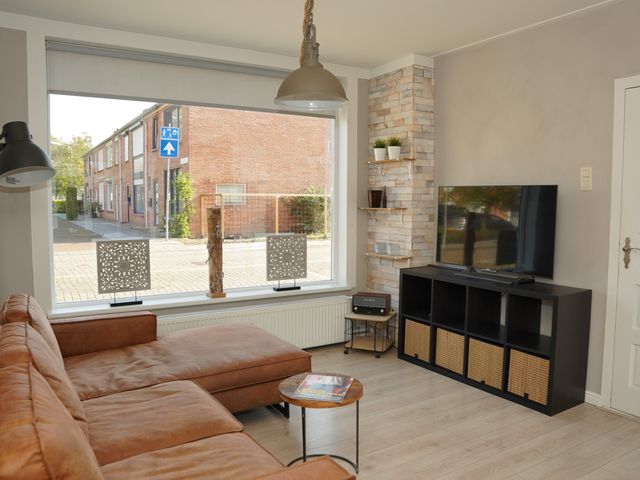 Zilversmidstraat 18, Sluis