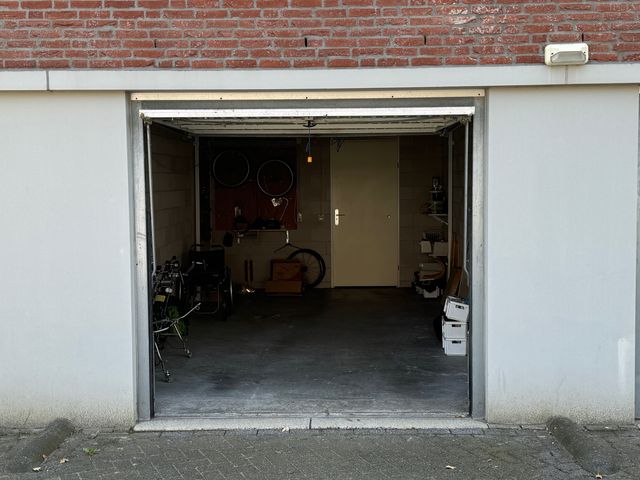 Burgemeester Van Gilsstraat 157, Breda