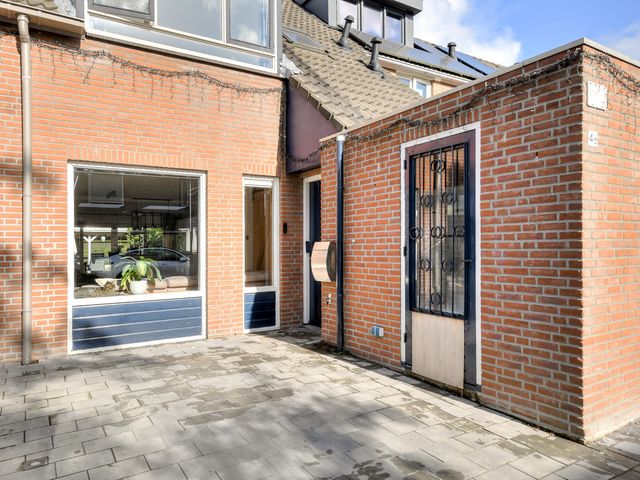 Elzenbroek 46, Breda