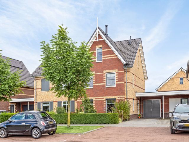 Veenraden 5, Veenendaal