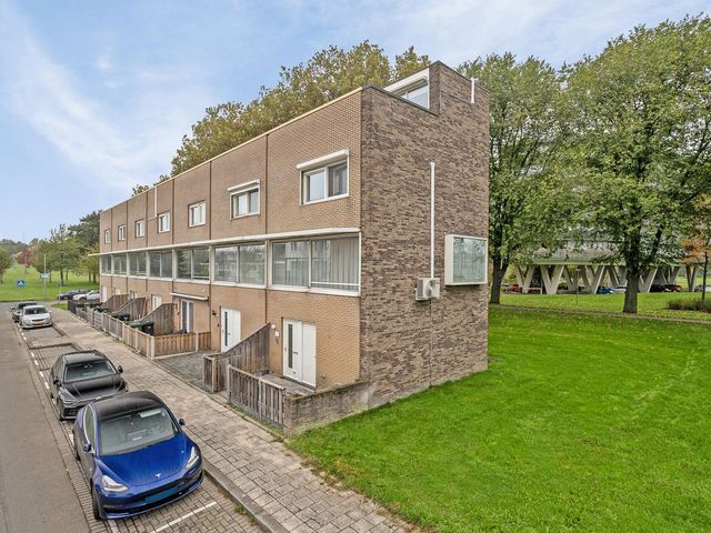 Digna Johannaweg 117, Hoogvliet Rotterdam