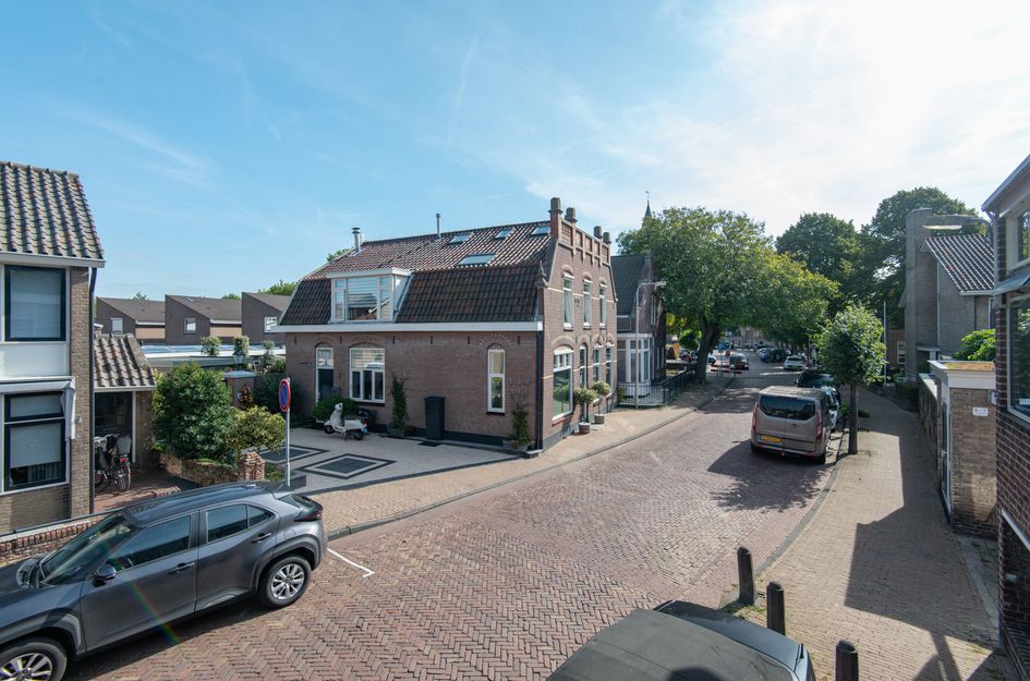 Kerkstraat 16