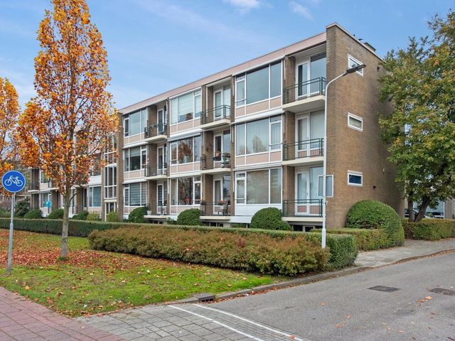 Oranjelaan 36, Zoetermeer