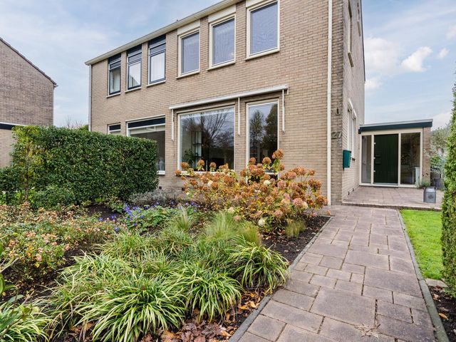 Bethesdastraat 27, Hoogeveen