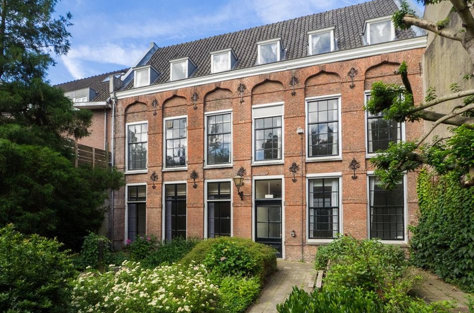 Kromme Nieuwegracht 46