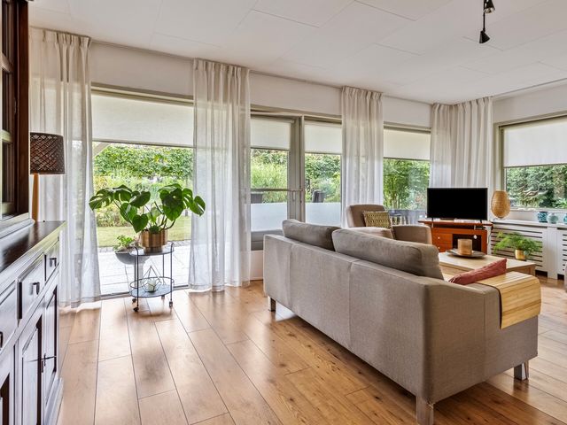 Schaluinen 11 339, Baarle-Nassau