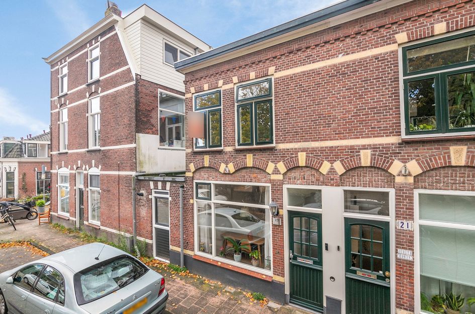 Oosterdwarsstraat 23