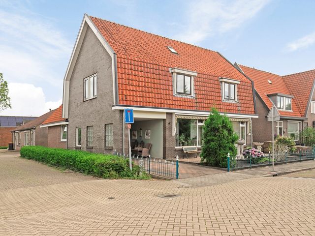 Huijgenlaan 10, Bunschoten-Spakenburg