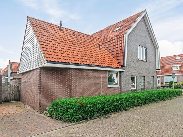 Huijgenlaan 10, Bunschoten-Spakenburg