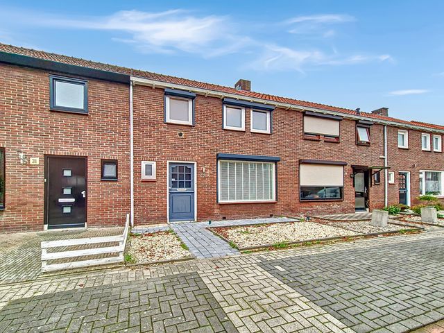 Bernhardstraat 29, Terneuzen