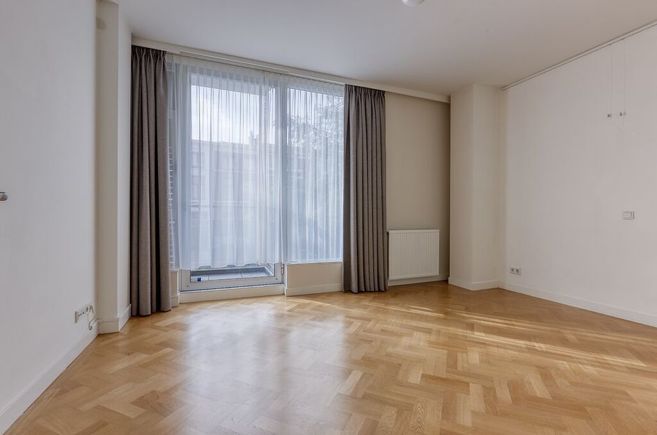 Bankastraat 127A