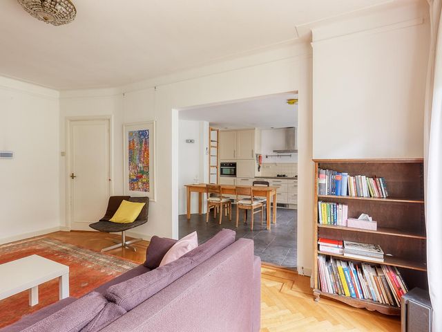 Van der Aastraat 102, 'S-Gravenhage