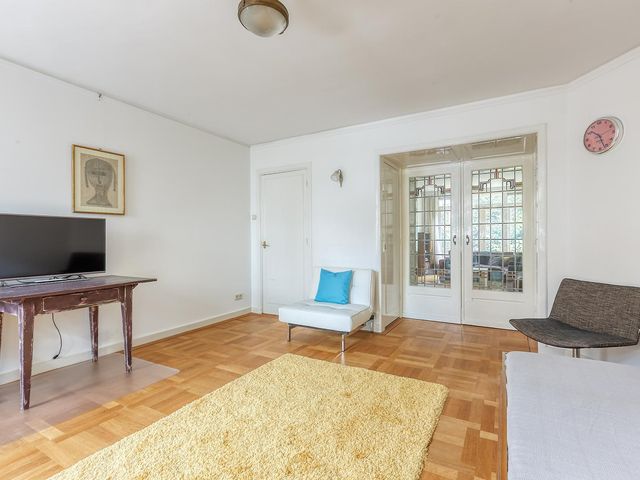 Van der Aastraat 102, 'S-Gravenhage