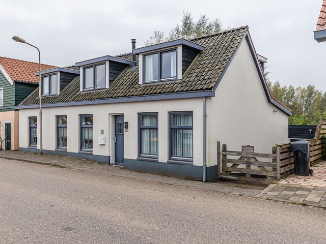 Molendijk 46, Klaaswaal