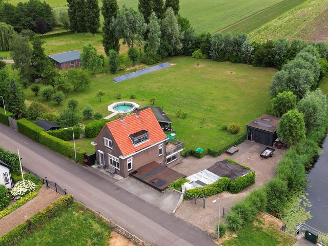 Rijsdijk 106, Rhoon