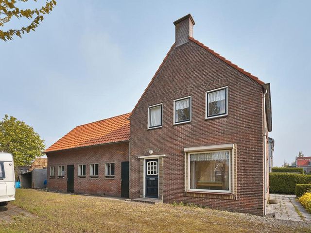 Molenweg 23, Oude-Tonge