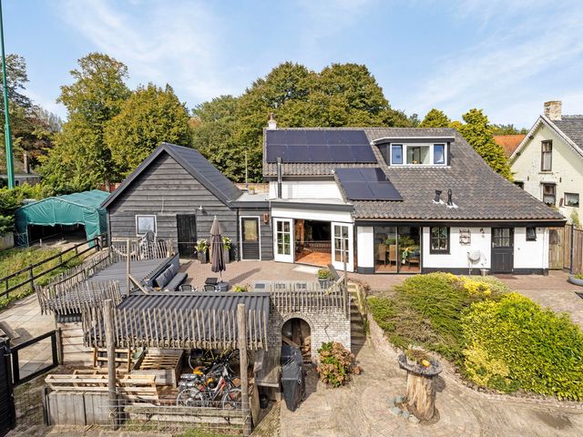 Weststraat 11, Burgh-Haamstede