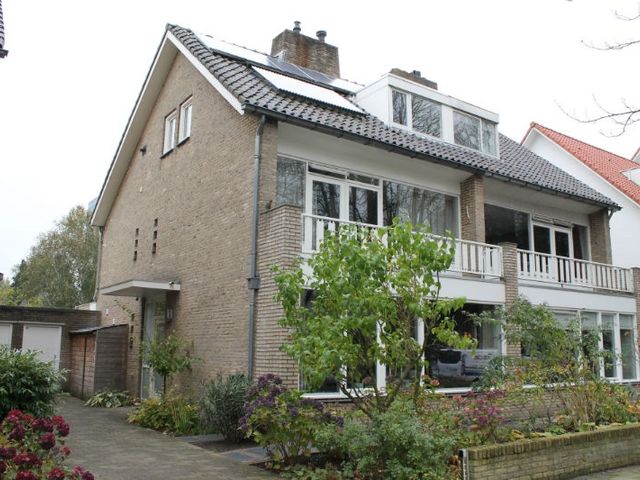 Burgemeester Suijsstraat 1b, Tilburg