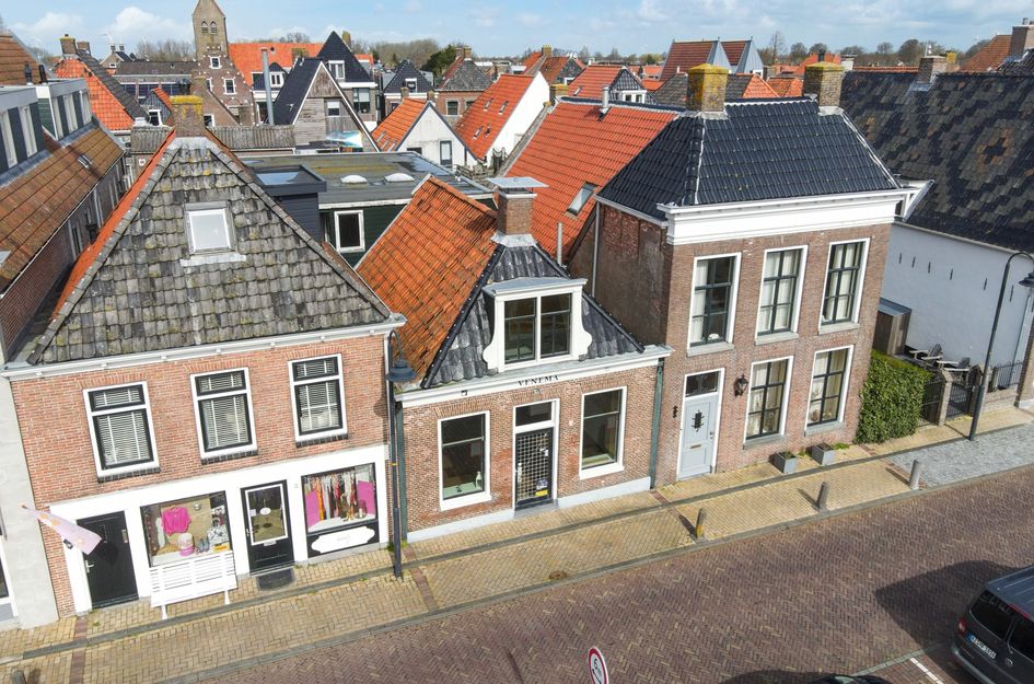 Voorstraat 7