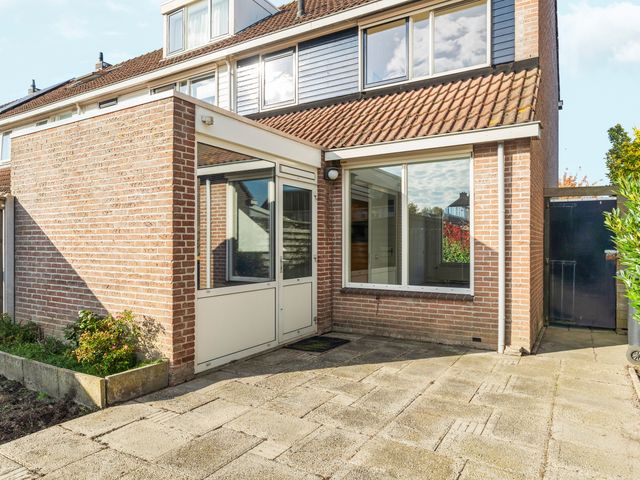 Scheerwoldestraat 10, Emmeloord