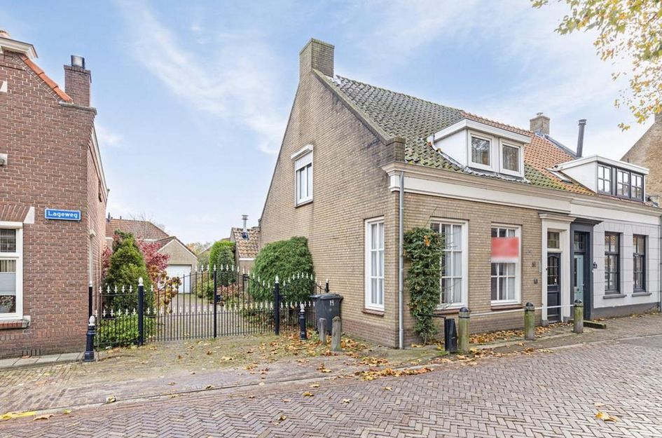 Raadhuisstraat 51