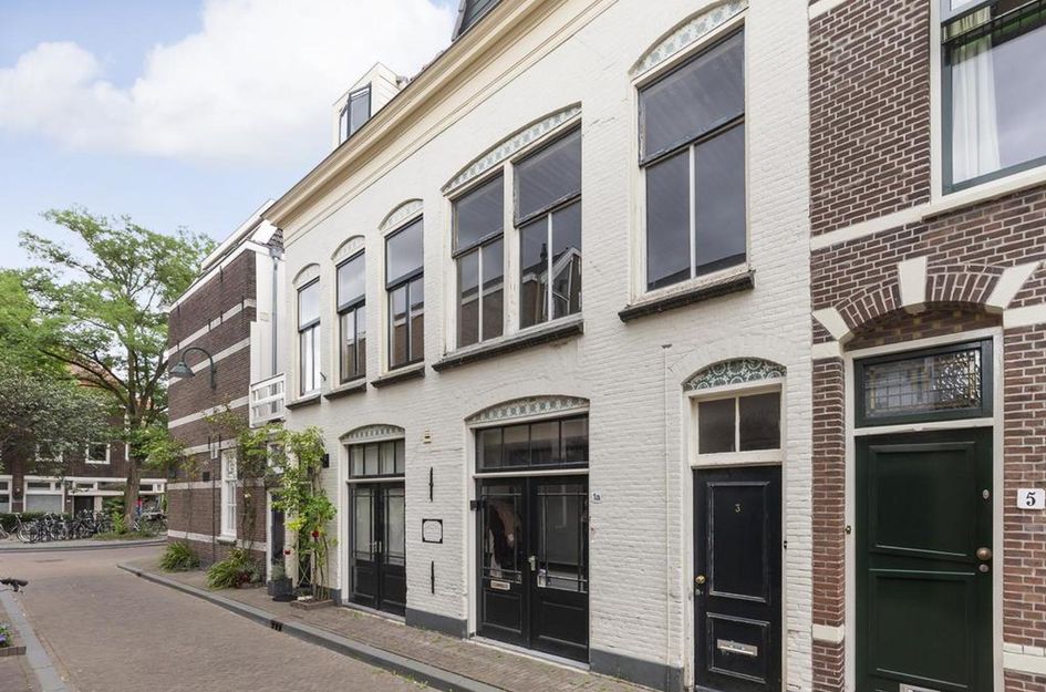 Houtenstraat 1