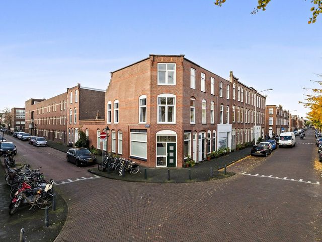 Fahrenheitstraat 36, 'S-Gravenhage