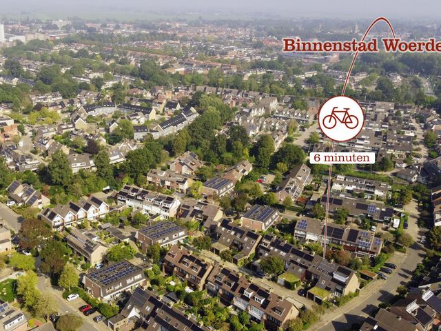 de Hunze 4, Woerden